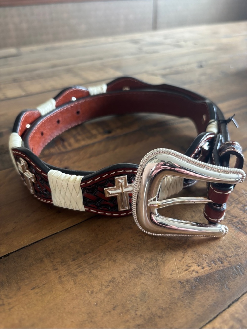 Cowgirl Western  Cross Concho Braided Belt Genuine Hand tooled Leather Sz 32 Red